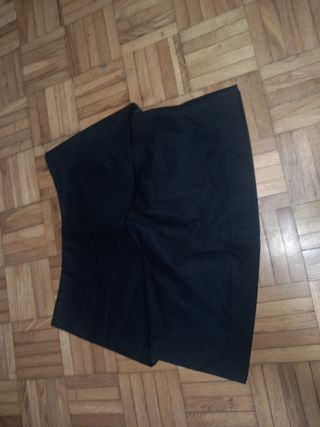 Falda negra mini