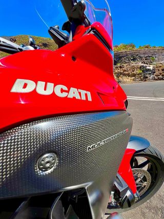 Ducati Multistrada V4S: Radar & Travel