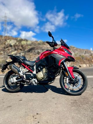 Ducati Multistrada V4S: Radar & Travel