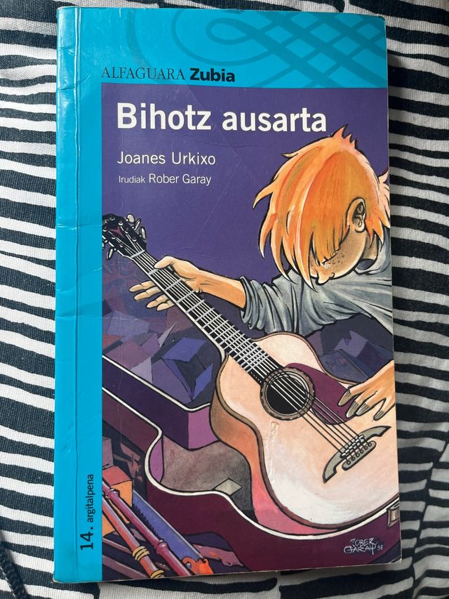 BIHOTZ AUSARTA - ZUBIA (Basque Edition)