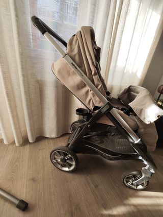Trio Inglesina Aptica Beige+Darwin toddler isofix