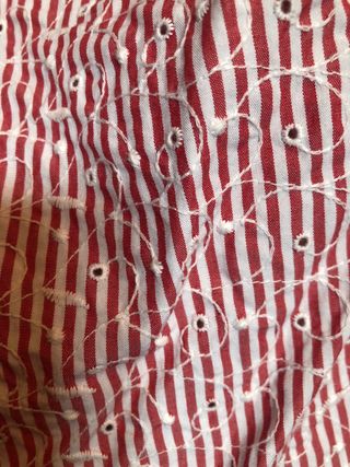 Blusa roja y blanca - volantes