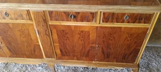 Aparador antiguo de madera