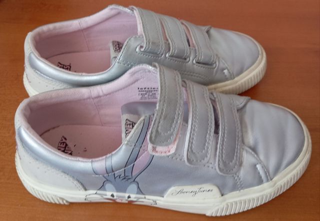 Tenis Looney Tunes niña talla 33