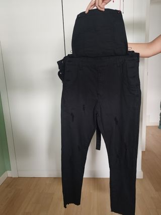 Peto vaquero negro roto