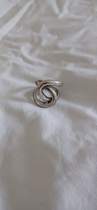 2 Anillos: Moderno & con Flores