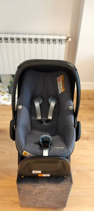 Maxi-Cosi 2wayFix: silla coche bebé