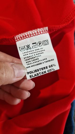 Gonna lunga rossa asimmetrica