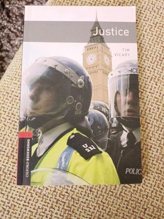 Oxford Bookworms Library: Justice: Level 3: 100...
