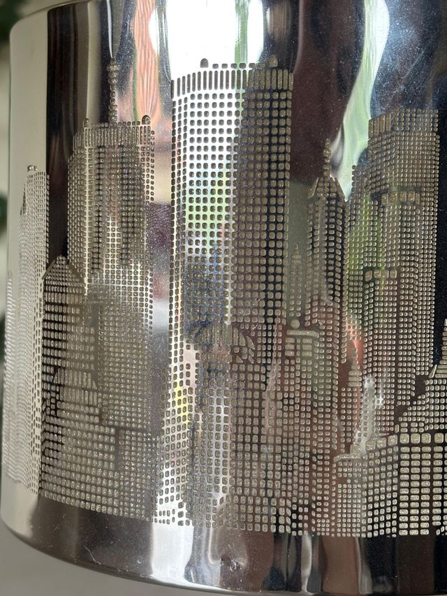 Lámpara Skyline Metal - Negra y Plateada