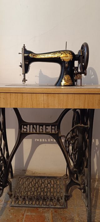 Máquina coser SINGER Antigua