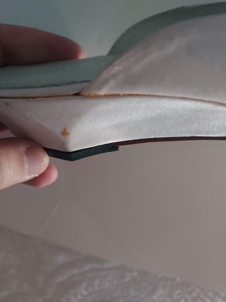 Zuecos Jueyoa blancos - Talla 38.