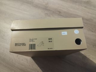 Sandalias Michael Kors negras tacón