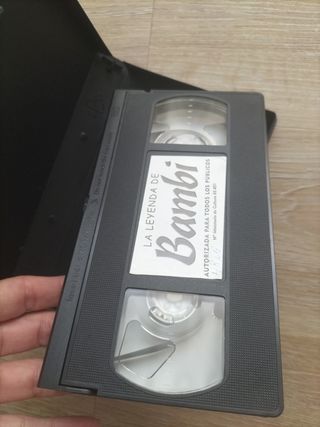 Película VHS La leyenda de Bambú Walt