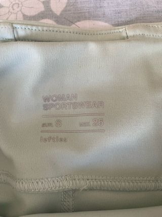 Mallas deportivas verdes