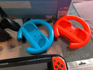 Nintendo Switch Azul/Rojo - Como Nueva