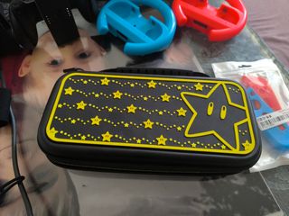 Nintendo Switch Azul/Rojo - Como Nueva