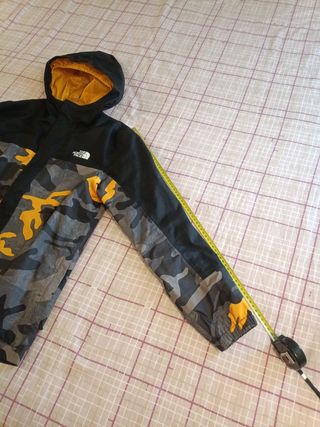 Chaqueta chubasquero North Face niño, talla S