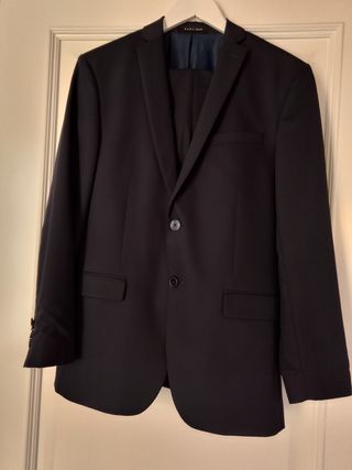 Traje caballero azul oscuro