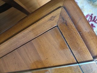 Mesa auxiliar madera colonial