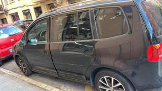 Volkswagen Touran 2012