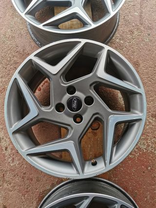 Llantas Ford Fiesta ST Mk8