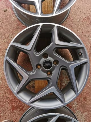 Llantas Ford Fiesta ST Mk8