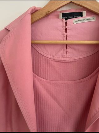 Chaqueta rosa Purificación García