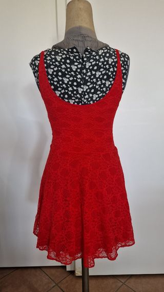 Vestito rosso pizzo