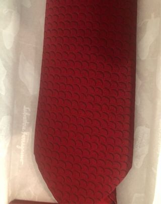 Corbata de seda roja Salvatore Ferragamo