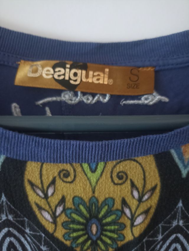 Camiseta Desigual multicolor talla S