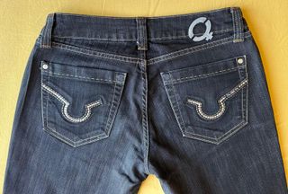 Vaqueros True Religion slim fit, talla 36