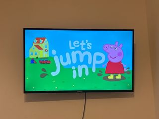 TV Smart 43" - Poco Uso