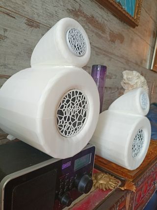 Modernos altavoces de diseño