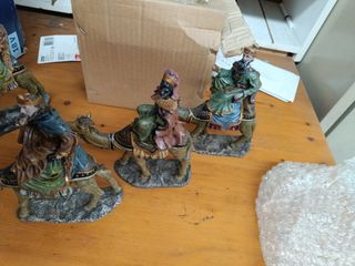 Figuras Belén Reyes magos en camello.