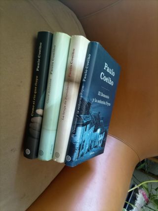 CUATRO LIBROS DE PAULO COELHO