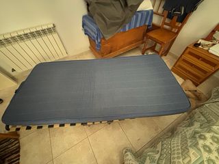 Cama Plegable con Ruedas