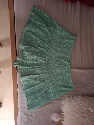 Falda pantalón verde estampada