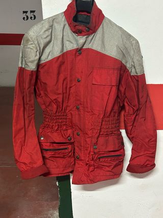 Chaqueta moto vintage roja