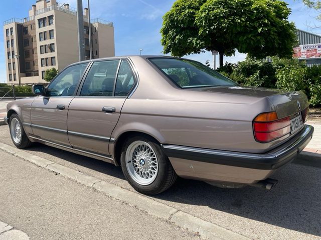 BMW E32 730i CLÁSICO SERIE 7 “se vende o cambia”