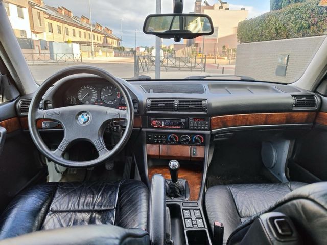 BMW E32 730i CLÁSICO SERIE 7 “se vende o cambia”
