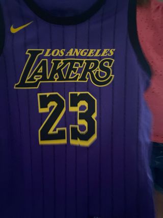 Equipación Lakers James #23 - Talla M