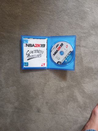 NBA 2K19 - PS4 (PlayStation 4)