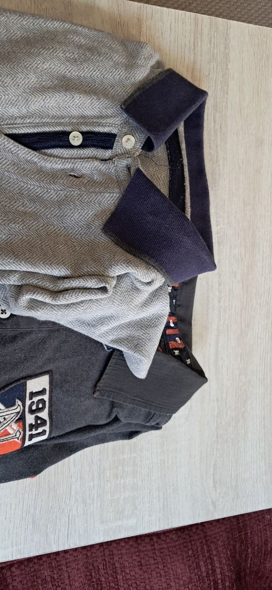 2 Polos manga larga grises y azules Nukutavake. 