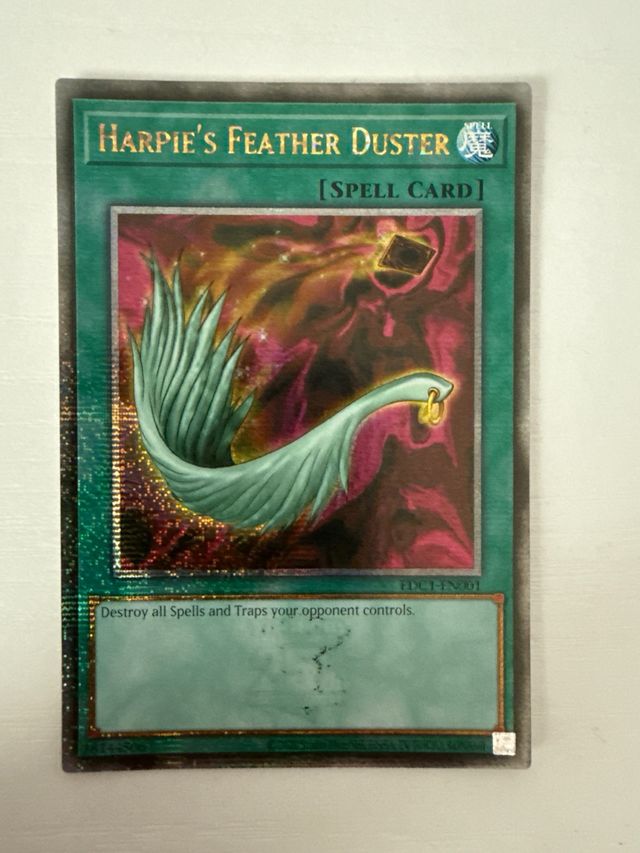 Plumero de la Arpia - YuGiOh!