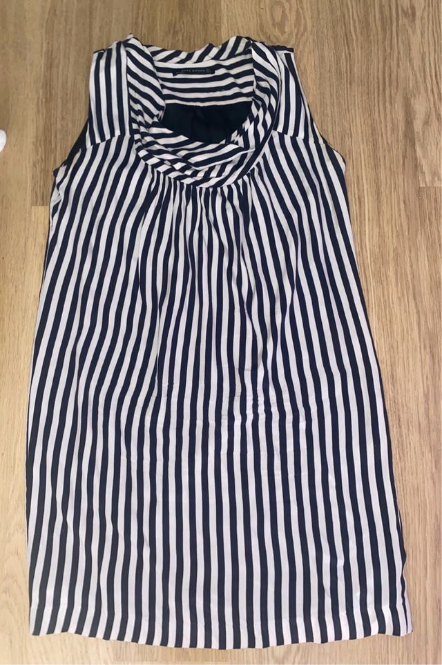 Vestido Zara rayas verticales blanco-negro