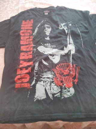 Camiseta Ramones  vintage Joey Ramone
Doble impres