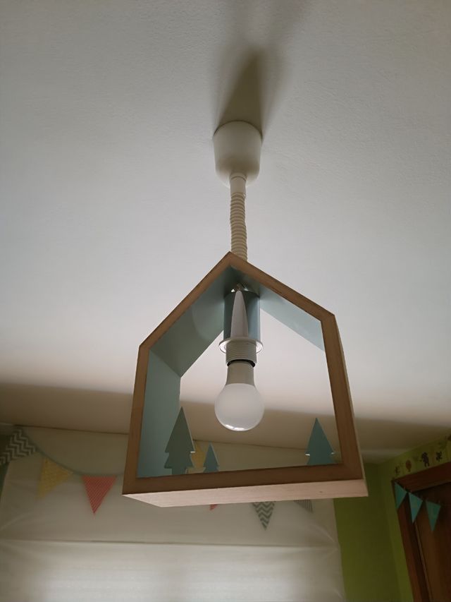 Lámpara infantil madera - Nórdica