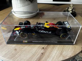Burago 1:24 Red Bull RB19 Abu Dhabi 2023
