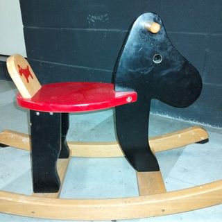 Caballito balancín madera vintage